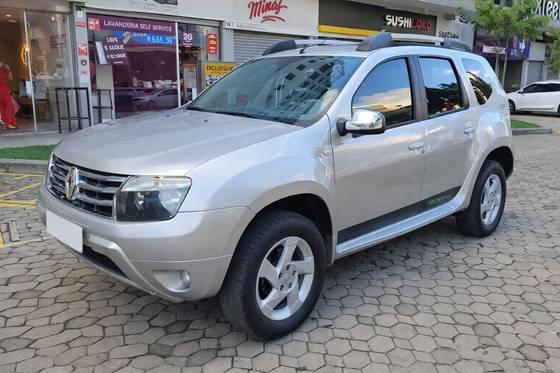RENAULT DUSTER 2.0 DYNAMIQUE 4X2 16V FLEX 4P AUTOMÁTICO